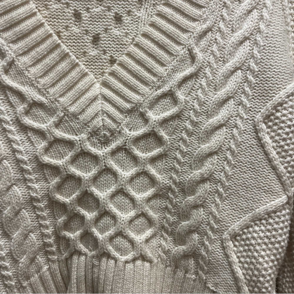 EUC Aritzia Wilfred Free Mystic Cable Sweater - Picture 4 of 8